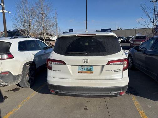 2021 Honda Pilot Black Edition