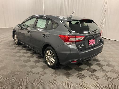 2019 Subaru Impreza 2.0i