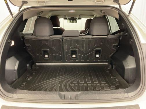 Crystal White Pearl 2024 Subaru Crosstrek Premium