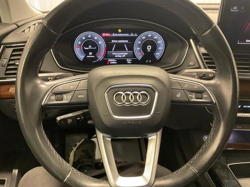 2022 Audi Q5 45 S line quattro Premium