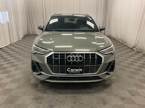 2025 Audi Q3 45 S line Premium