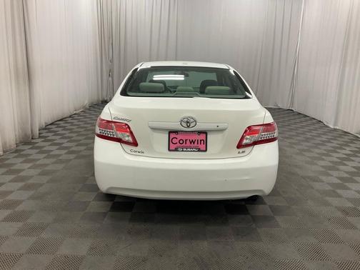 2010 Toyota Camry LE