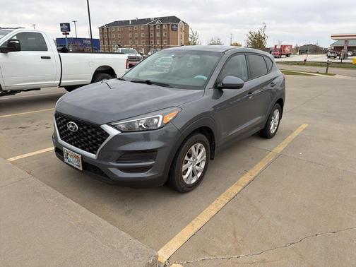 2019 Hyundai TUCSON SE