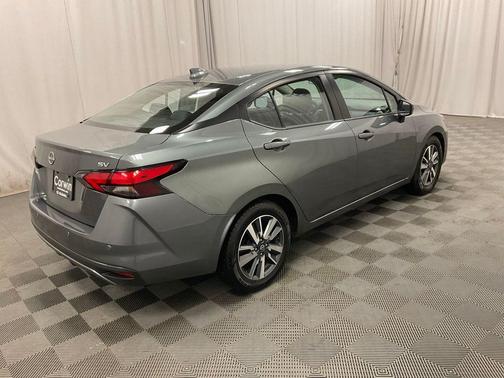 2023 Nissan Versa 1.6 SV