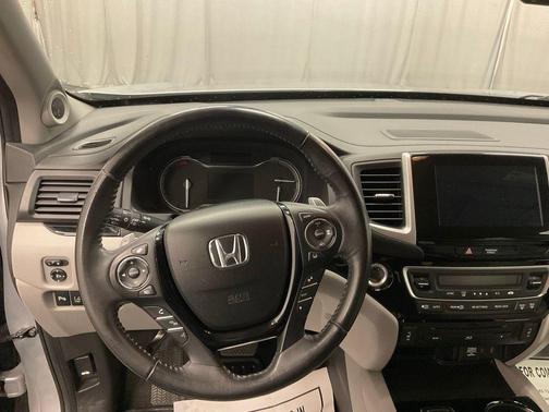 2018 Honda Pilot Touring