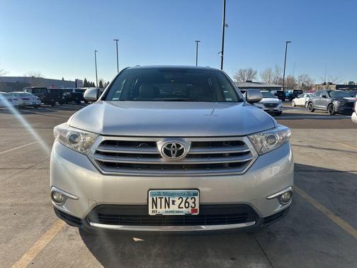 2012 Toyota Highlander SE