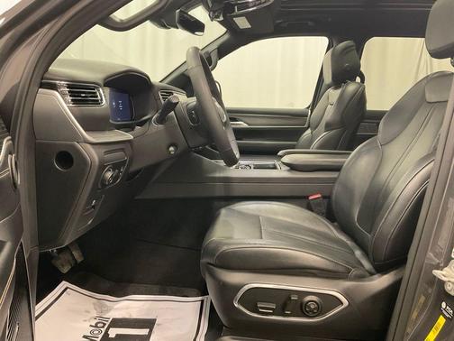 2023 Jeep Wagoneer L Series III