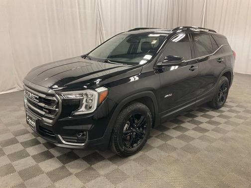2022 GMC Terrain AT4
