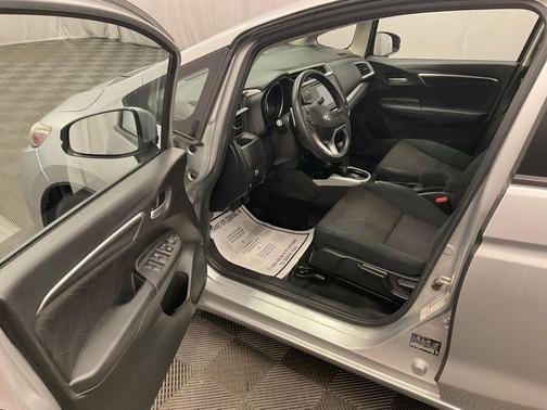 Alabaster Silver Metallic 2016 Honda Fit EX