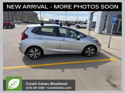 Alabaster Silver Metallic 2016 Honda Fit EX