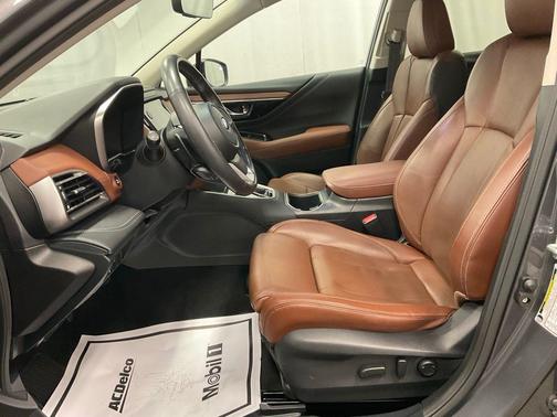 2022 Subaru Outback Touring