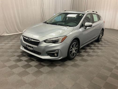 Ice Silver Metallic 2019 Subaru Impreza 2.0i Limited
