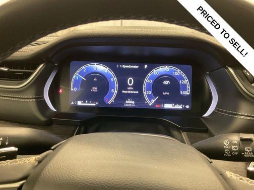 Metallic 2024 Jeep Grand Cherokee L Limited