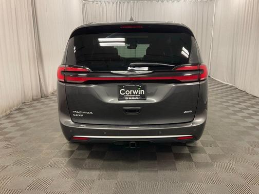 2022 Chrysler Pacifica Pinnacle