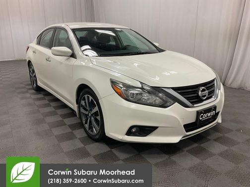 2016 Nissan Altima 2.5 SR