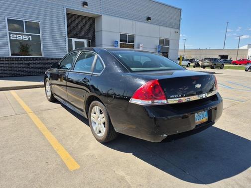 Black 2011 Chevrolet Impala LT