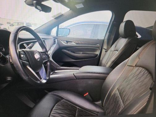 2022 Buick Enclave Avenir