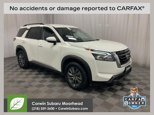 2024 Nissan Pathfinder SV