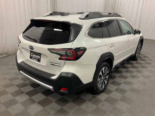 2024 Subaru Outback Touring XT