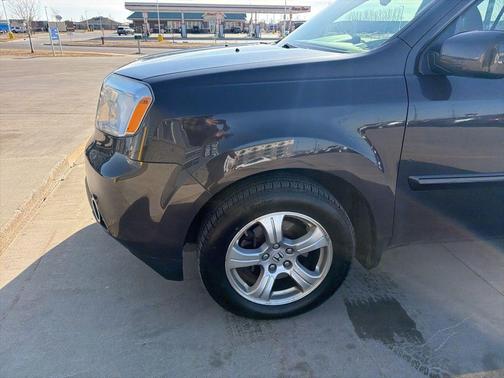 Dark Amber Metallic 2013 Honda Pilot EX-L