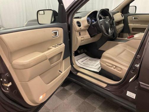 Dark Amber Metallic 2013 Honda Pilot EX-L