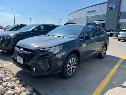 Magnetite Gray Metallic 2024 Subaru Outback Premium