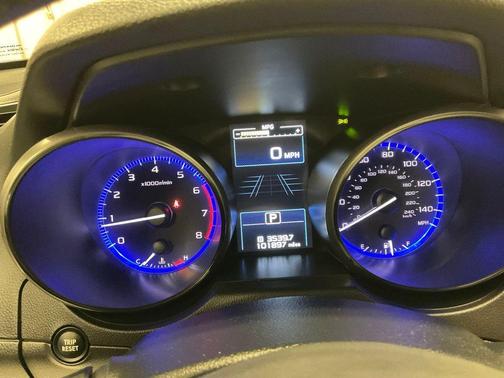 Tungsten Metallic 2017 Subaru Legacy 2.5i Premium