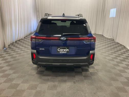 Sapphire Blue Pearl 2026 Subaru Outback Premium