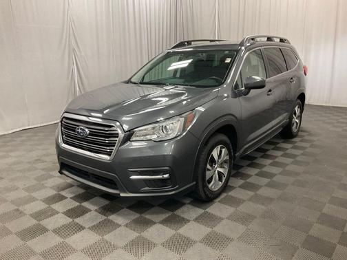 Magnetite Gray Metallic 2022 Subaru Ascent Premium 8-Passenger