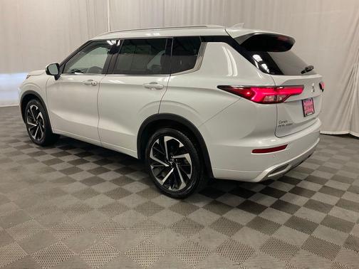 2022 Mitsubishi Outlander SEL