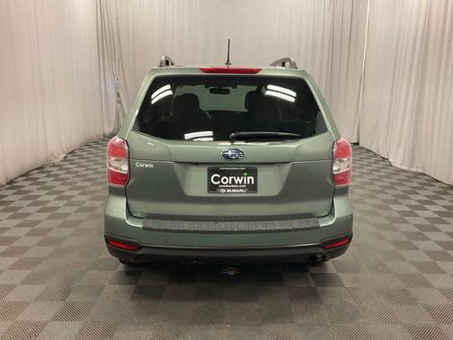 Jasmine Green Metallic 2015 Subaru Forester 2.5i Premium