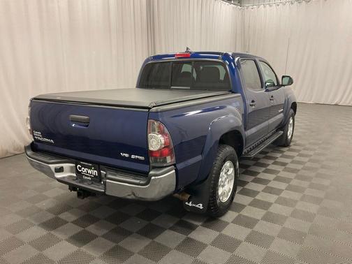 Blue Ribbon Metallic 2014 Toyota Tacoma Base