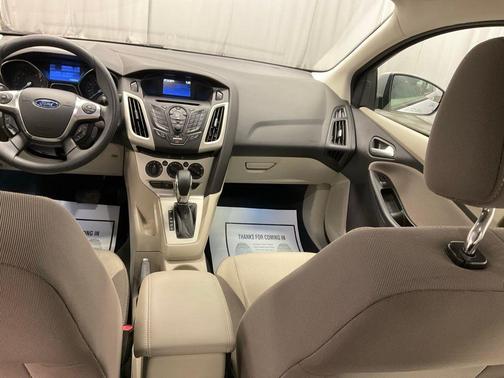 Ingot Silver 2012 Ford Focus SE