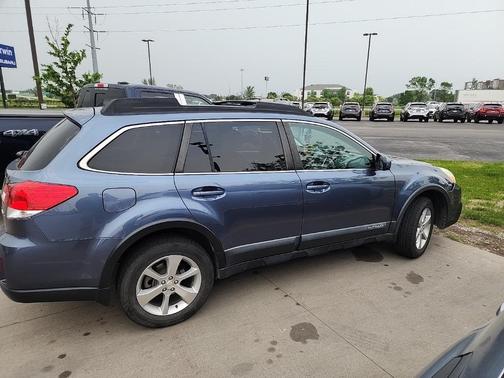 2014 Subaru Outback 2.5i Limited