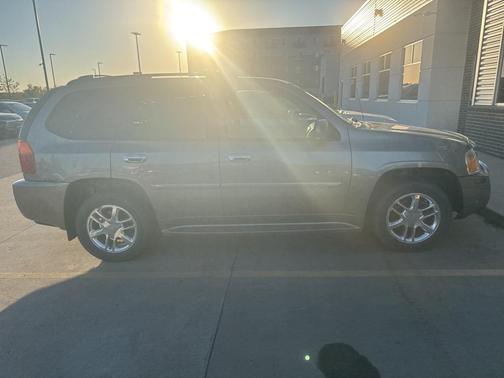 2006 GMC Envoy Denali