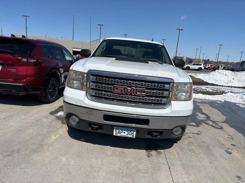 Summit White 2012 GMC Sierra 2500 SLE