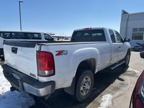 Summit White 2012 GMC Sierra 2500 SLE