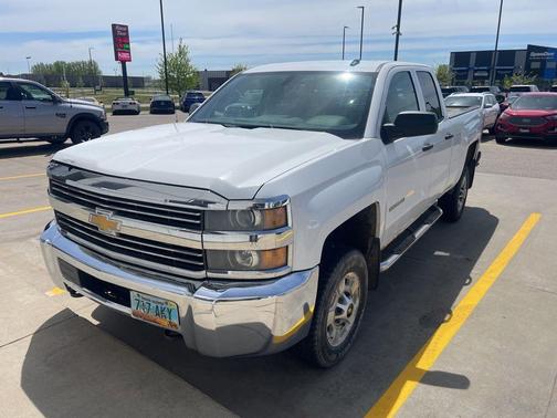 Summit White 2015 Chevrolet Silverado 2500 LT