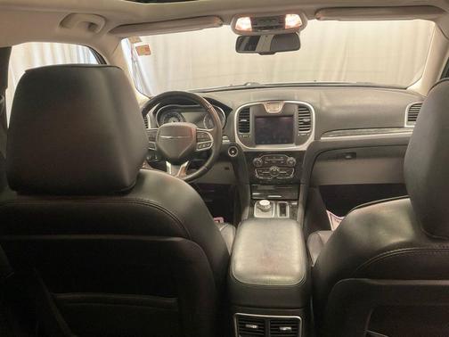 Billet Silver Metallic Clearcoat 2018 Chrysler 300 Limited