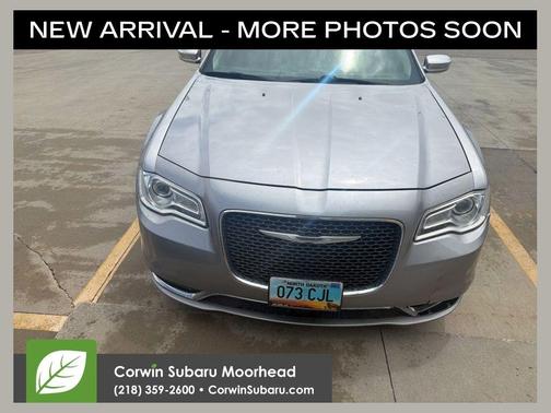 Billet Silver Metallic 2018 Chrysler 300 Limited
