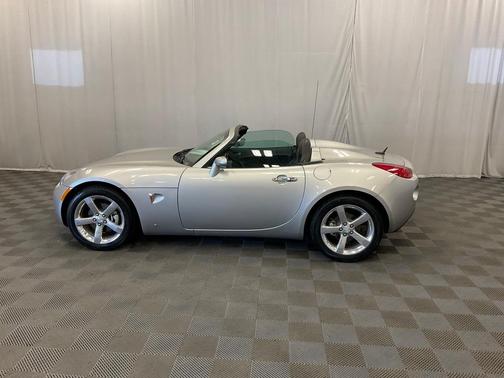 2008 Pontiac Solstice