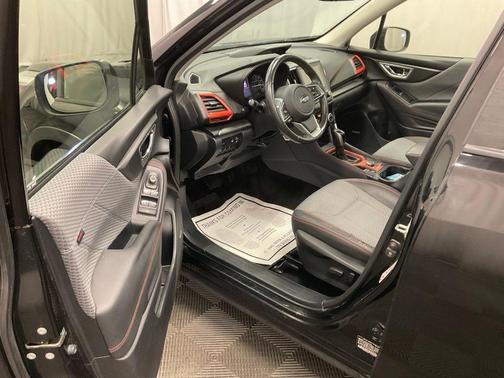 Crystal Black Silica 2019 Subaru Forester Sport