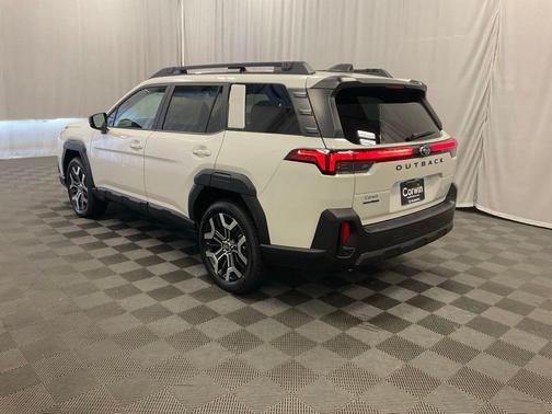 Crystal White Pearl 2026 Subaru Outback Touring XT