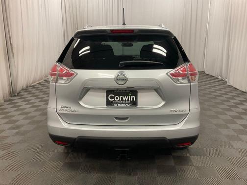 Brilliant Silver 2015 Nissan Rogue SV