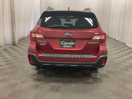 Crimson Red Pearl 2018 Subaru Outback 2.5i Premium