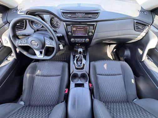 Magnetic Black 2018 Nissan Rogue S
