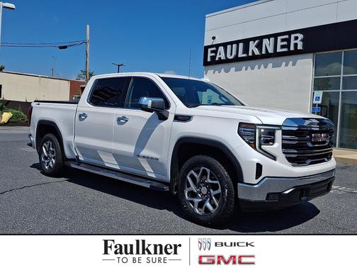 White Frost Tricoat 2023 GMC Sierra 1500 SLT