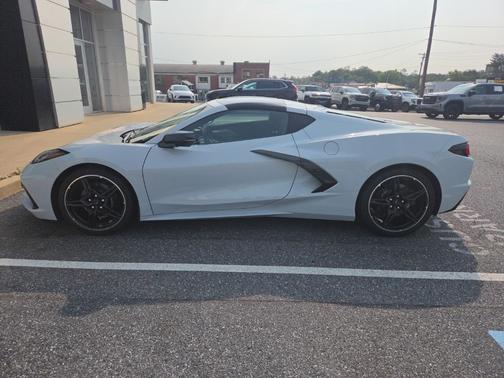 Ceramic Matrix Gray Metallic 2023 Chevrolet Corvette 3LT