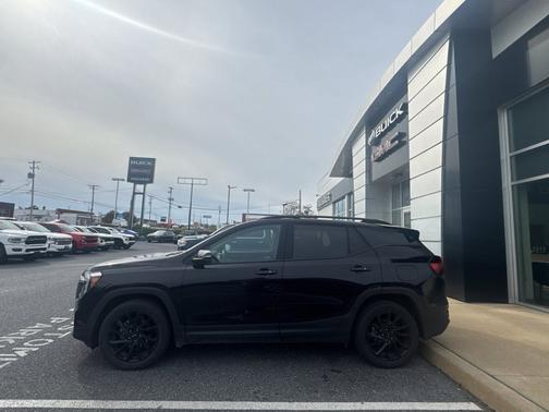 Ebony Twilight Metallic 2023 GMC Terrain SLT