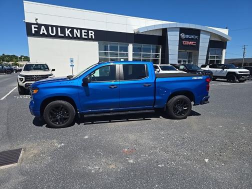 Glacier Blue Metallic 2023 Chevrolet Silverado 1500 Custom